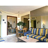 Royal Gardens at Sunset Beach Club — - Unit Living Area