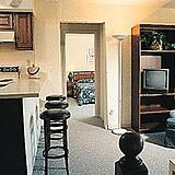 Sea Crest Surf and Racquet Club — - Living room/kitchen