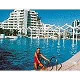Kingfisher Club — Outdoor Pool at