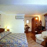 Berjaya Beau Vallon Bay Resort & Casino — Room at the