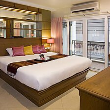 Absolute at Whitehouse Condotel