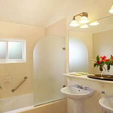 The Verandah Resort & Spa — Bathroom