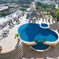 The Residences at La Vista — Pool