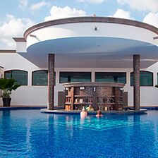 Grand Residences by Royal Resorts — Swim-Up Bar