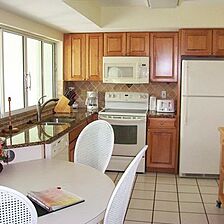 Calini Beach Club &mdash; Kitchen and Dining Area