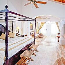 Bahia Principe Cayo Levantado — Bedroom