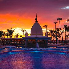 Royal Palm Club at the RIU Palace Aruba — Pool