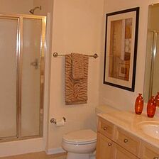 Sunset Point at Stillwaters Resort &mdash; Bathroom