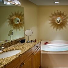 Escapes! to the Shores — Bathroom