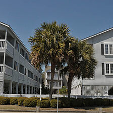 Sandy Shores III — Exterior
