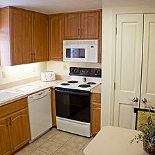 Scottsdale Camelback Resort — Sample unit kitchen