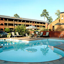 South Shore Lake Resort &mdash; Pool