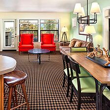WorldMark Angels Camp Resort — Living and Dining Area