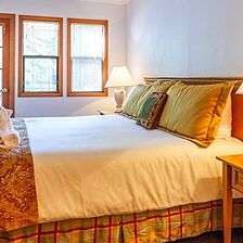 Mountain Retreat &mdash; Bedroom
