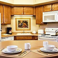 WorldMark Big Bear — Kitchen and Breakfast Bar
