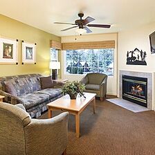 WorldMark Big Bear — Living Area