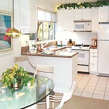 Villa Mykonos — Kitchen and Dining Area