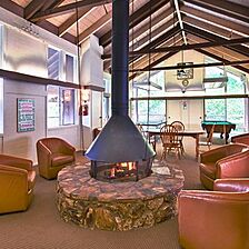 Lake Arrowhead Chalets — Lobby