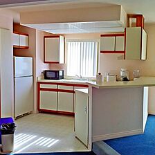Mandalay Shores Resort — Kitchen