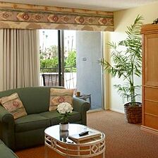 The Plaza Resort & Spa — Living Area