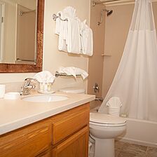 San Diego Country Estates &mdash; Bathroom