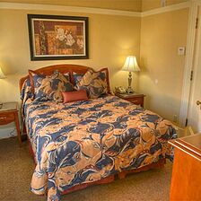 Gaslamp Plaza Suites &mdash; Bedroom