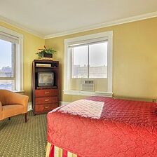 WorldMark San Francisco — Bedroom