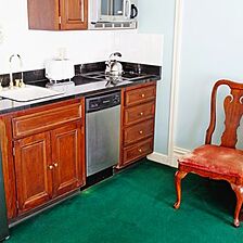 Nob Hill Inn &mdash; Kitchen