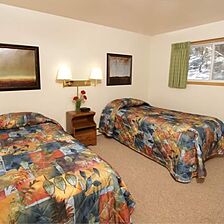 Lake Forest Resort and Club — Bedroom