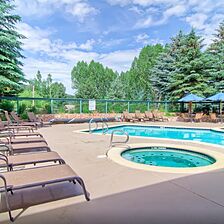 Falcon Point &mdash; Pool Area