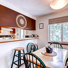 Mark IX Condominiums — Dining Area