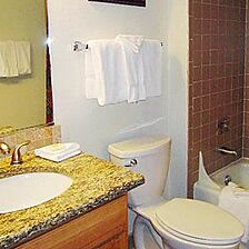 Village Square at Copper Mountain Resort &mdash; Bathroom