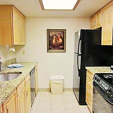 Village Square at Copper Mountain Resort &mdash; Kitchen