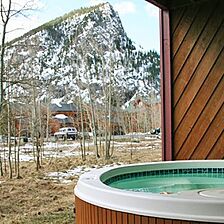 Val Chatelle III — Hot Tub