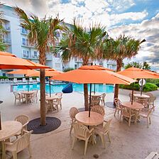 Holiday Inn Club Vacations Galveston Beach Resort — Pool Area