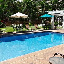 Wyndham Vacation Resorts Royal Garden at Waikiki — Pool