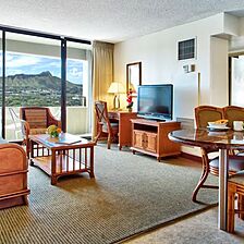 Aston Waikiki Sunset &mdash; Living Area