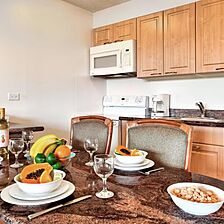 Aston Waikiki Sunset &mdash; Kitchen