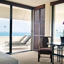 The Royal Kona — Bedroom
