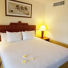 The Royal Kona — Bedroom