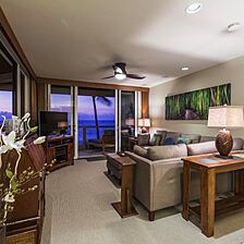 Keauhou-Kona Surf and Racquet Club — Living Area
