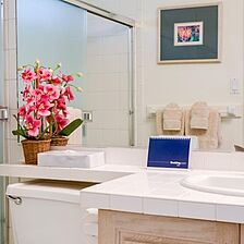 The Gardens at West Maui &mdash; Bathroom