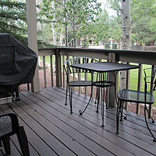 Quality Hill Resort Villas — Deck