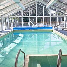 Oceancliff I & II — Pool