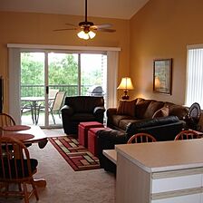 Holiday Inn Club Vacations Holiday Hills Resort — Sample unit living area