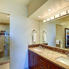 The Whaler — Bathroom