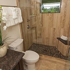 Alii Kai Resort — Bathroom