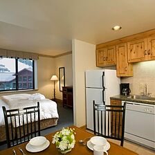 Grand Summit Hotel — Studio Unit