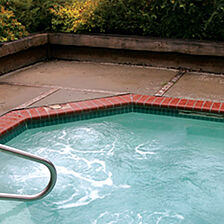Hearthstone at Spring Mountain Ranch — Hot Tub