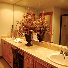 Hearthstone at Spring Mountain Ranch — Bathroom